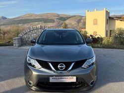 Grigio Usata 2017 Nissan Qashqai Tekna SUV | 13.500 € (Buon prezzo)