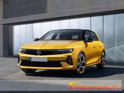 Nuova 2025 Opel Astra Tre volumi | 27.400 € (Molto cara)
