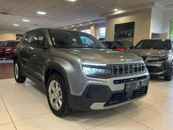 Grigio Usata 2024 Jeep Avenger Altitude SUV | 24.700 € (Buon prezzo)