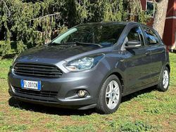 Blu/azzurro Usata 2017 Ford Ka Ultimate Tre volumi | 8900 € (Buon prezzo)