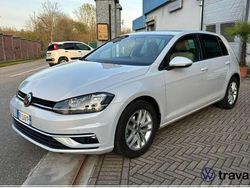 Argento Usata 2018 VW Golf VII Comfortline Tre volumi | 14.950 € (Buon prezzo)