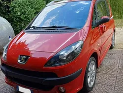 Usata 2006 Peugeot 1007 Due volumi | 3800 € (Buon prezzo)