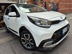 Bianco Usata 2021 Kia Picanto X-Line Due volumi | 13.900 € (Cara)