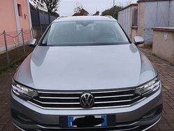 Grigio Usata 2022 VW Passat Conceptline Station wagon | 17.900 € (Super prezzo)