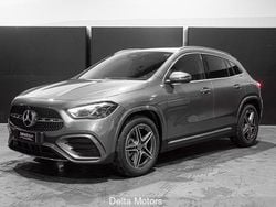 Grigio Nuova 2025 Mercedes GLA200 AMG line SUV | 41.757 € (Super prezzo)