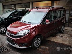 Rosso Usata 2018 Fiat Doblò Trekking Monovolume | 17.300 € (Molto cara)