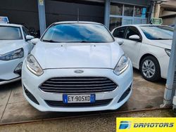Bianco Usata 2015 Ford Fiesta Titanium Tre volumi | 7600 € (Buon prezzo)