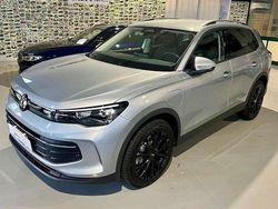 Dolomite silver met Usata 2024 VW Tiguan Edition SUV | 37.000 € (Buon prezzo)