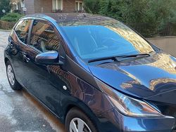 Blu Usata 2016 Toyota Aygo Due volumi | 8000 € (Buon prezzo)