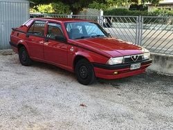 Rosso Usata 1988 Alfa Romeo 75 Tre volumi | 8500 €