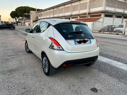 Usata 2014 Lancia Ypsilon Due volumi | 3950 € (Super prezzo)