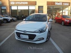 Bianco Usata 2018 Hyundai i20 Comfort Tre volumi | 6900 € (Ottimo prezzo)