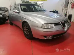 Argento Usata 2004 Alfa Romeo 156 Distinctive Tre volumi | 900 € (Ottimo prezzo)