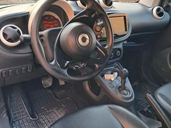 Usata 2015 Smart ForTwo Coupé Coupé | 9900 € (Cara)