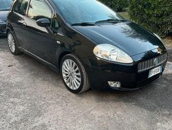 Nero Usata 2007 Fiat Grande Punto Due volumi | 2200 € (Buon prezzo)