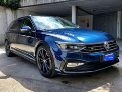 Blu/azzurro Usata 2020 VW Passat R-line Station wagon | 26.000 €