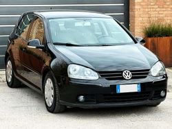 Nero Usata 2005 VW Golf IV Tre volumi | 1950 € (Buon prezzo)