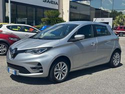 Argento Usata 2020 Renault Zoe Zen Due volumi | 14.500 € (Molto cara)