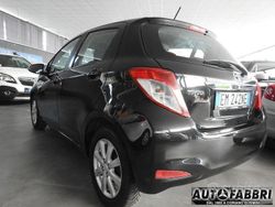 Nero(met.) Usata 2012 Toyota Yaris Active Due volumi | 7900 € (Molto cara)