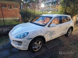 Bianco Usata 2011 Porsche Cayenne SUV | 16.500 € (Cara)