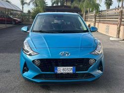 Blu/azzurro Usata 2022 Hyundai i10 Due volumi | 10.150 € (Super prezzo)
