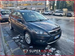 Blu Usata 2009 Ford Focus Tre volumi | 3800 € (Buon prezzo)