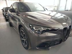 Grigio Usata 2024 Alfa Romeo Stelvio Veloce SUV | 35.950 € (Ottimo prezzo)
