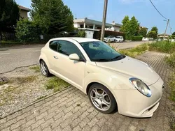 Usata 2010 Alfa Romeo MiTo Due volumi | 2000 € (Super prezzo)