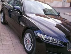 Nero Usata 2016 Jaguar XE Prestige Tre volumi | 13.250 € (Buon prezzo)