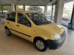 Giallo Usata 2009 Fiat Panda Active Tre volumi | 3600 € (Buon prezzo)