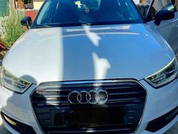 Usata 2015 Audi A1 Sportback S-Line Due volumi | 14.500 € (Molto cara)