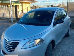Grigio Usata 2012 Lancia Ypsilon Due volumi | 3900 €