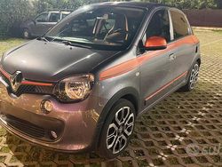 Grigio Usata 2017 Renault Twingo GT Due volumi | 9900 € (Buon prezzo)