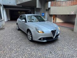 Grigio Usata 2018 Alfa Romeo Giulietta Due volumi | 9500 € (Ottimo prezzo)