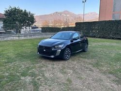 Nero Nuova 2025 Peugeot e-208 Style Due volumi | 29.900 € (Buon prezzo)