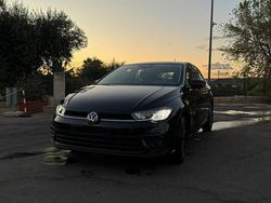 Nero Usata 2024 VW Polo Life Tre volumi | 16.500 € (Ottimo prezzo)