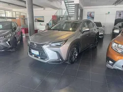 Grigio Usata 2022 Lexus NX450h+ SUV | 46.790 € (Buon prezzo)