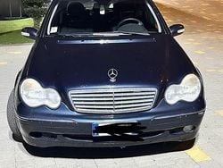 Blu Usata 2003 Mercedes C200 Tre volumi | 3000 € (Buon prezzo)