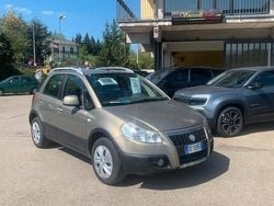 Marrone Usata 2006 Fiat Sedici Emotion SUV | 3050 € (Buon prezzo)
