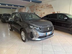 Grigio Usata 2023 Peugeot 3008 Allure SUV | 21.600 € (Ottimo prezzo)