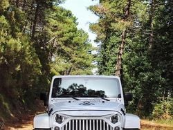 Bianco Usata 2015 Jeep Wrangler Sahara SUV | 32.000 € (Buon prezzo)