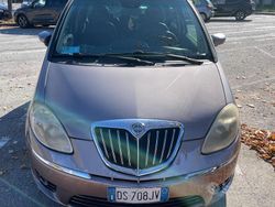 Grigio Usata 2008 Lancia Musa Monovolume | 3000 € (Buon prezzo)