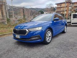 Blu mediterraneo pastello Usata 2021 Skoda Octavia Style Station wagon | 19.900 € (Buon prezzo)