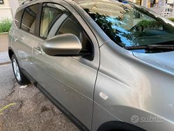 Grigio Usata 2008 Nissan Qashqai SUV | 2950 €