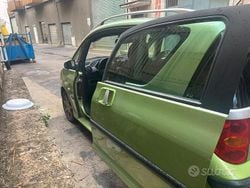 Usata 2005 Peugeot 1007 Monovolume | 1200 € (Buon prezzo)
