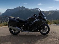 Nuova 2025 BMW 1600 Sport Line Tre volumi | 29.593 €