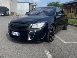 Nero Usata 2011 Opel Insignia OPC Tre volumi | 12.999 €