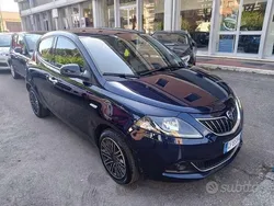 Blu Usata 2021 Lancia Ypsilon Gold Due volumi | 11.200 € (Buon prezzo)