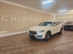 Bianco Usata 2017 Maserati Levante SUV | 34.000 € (Molto cara)