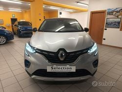 Grigio Usata 2022 Renault Captur Intens SUV | 19.000 € (Buon prezzo)